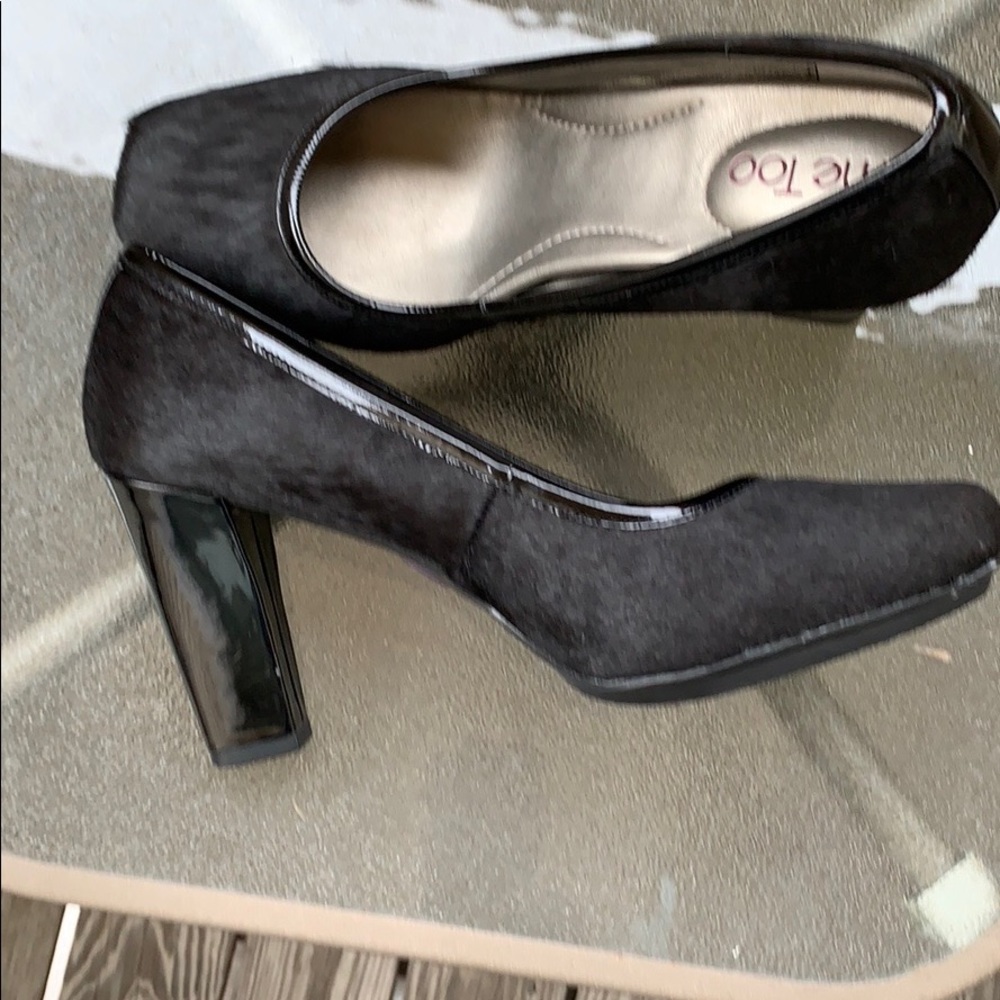 Me too high heeled dress pump